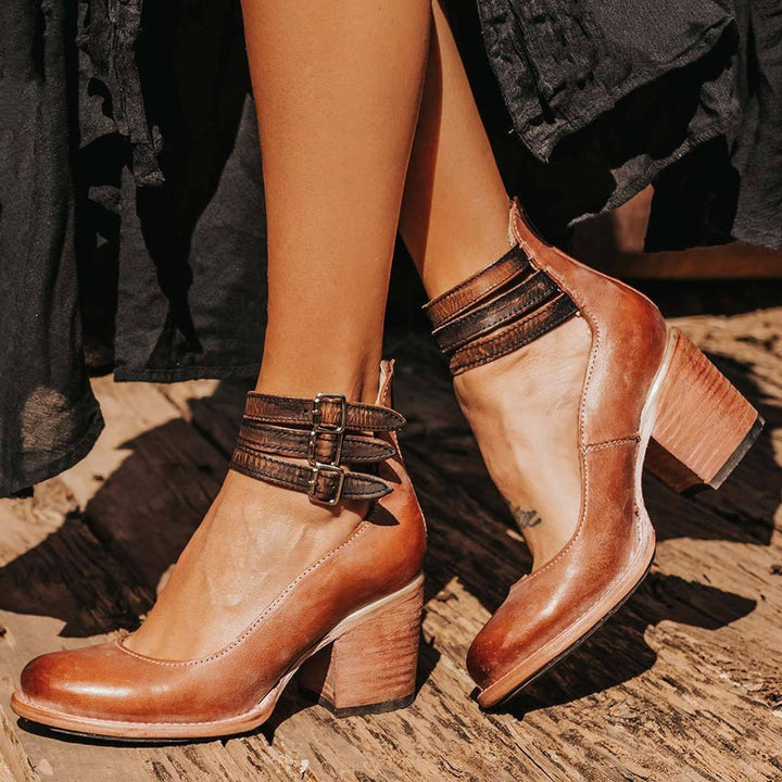 Bella - Bequemer und stilvoller orthopädischer Schuh