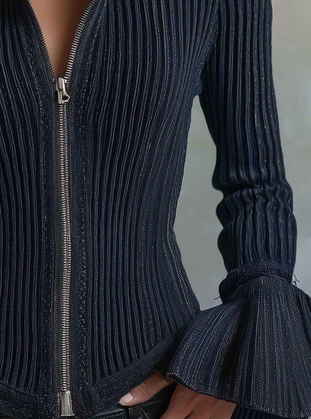 Damen Glitzer Rippenstrick-Jacke mit Reißverschluss und Trompetenärmeln