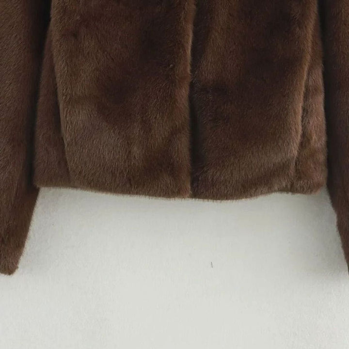 Damen Kunstfell Jacke in Übergrößen-Plüsch Relaxed-Fit Kurze Winterjacke