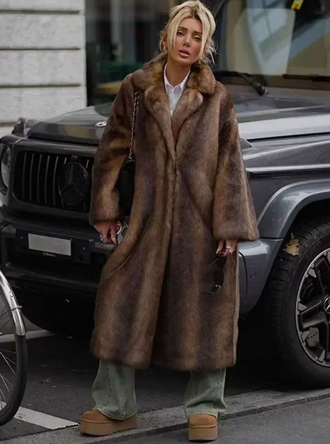 Damen Langer Oversized Kunstfell Wintermantel mit Reverskragen