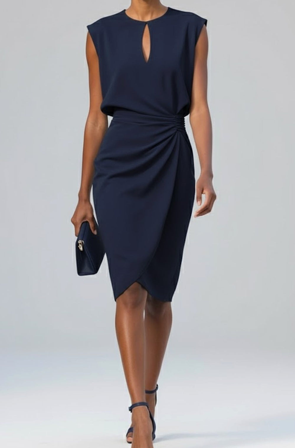 Damen Ärmelloses Midi-Kleid mit Schlüsselloch-Ausschnitt und Raffung - Marineblau