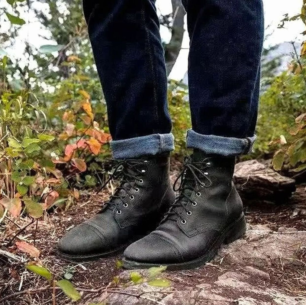 Herren Klassische Cap-Toe Schnürstiefel mit Robuster Gummisohle - Schwarz